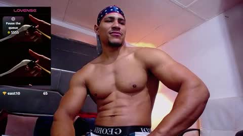 adam_fit19cm online show from October 11, 3:26 pm