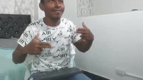 adam_morgan2 online show from September 9, 7:14 pm