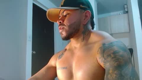 adam shilder7 online show from February 13, 10:46 pm