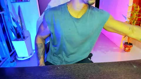 Adam Valencia online show from November 6, 3:53 am