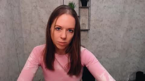 Snapshot of adamais_ chatting on February 13, 10:34 am adamais_ online show from February 13, 10:34 am