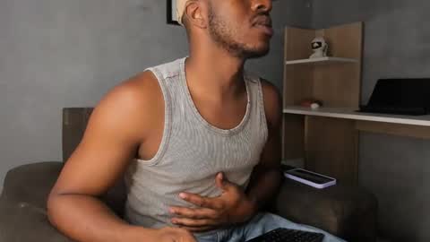 adamart7 online show from December 18, 12:17 am