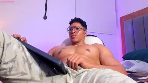 Snapshot of adambrocs1 chatting on October 5, 11:12 pm adambrocs1 online show from October 5, 11:12 pm