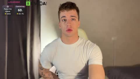 Hi Im Adam Glad to see u here 3 And its my first day online show from April 25, 3:20 pm