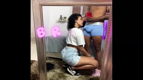 ADAMS Y NIKI online show from February 26, 7:45 am