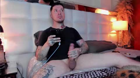 Adam online show from November 22, 4:49 pm