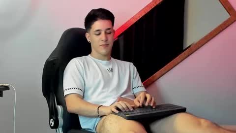 adan online show from March 11, 4:19 am