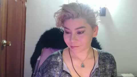 adan_romanoff online show from November 2, 6:57 am