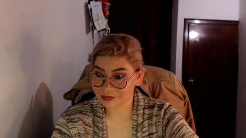 adan_romanoff online show from June 22, 8:22 am
