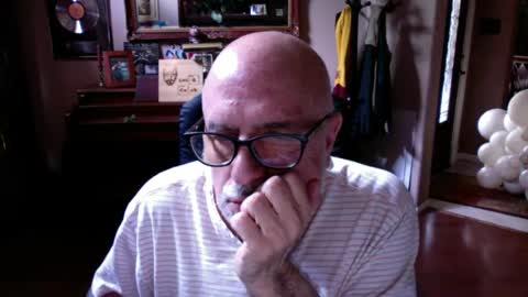 add_me_2 online show from June 13, 6:18 pm