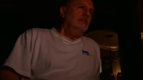 add_me_2 online show from June 5, 6:52 am