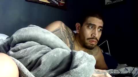 addictedtobustnloads1 online show from December 17, 5:30 pm