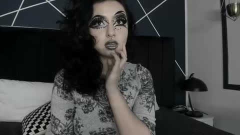 Ade  online show from March 6, 10:47 pm