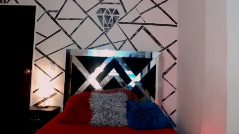 adele cruzz online show from December 14, 10:28 pm