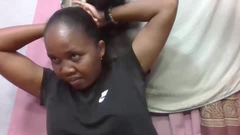 adelealy online show from April 13, 8:29 am