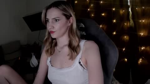 Adele Shine online show from February 25, 9:09 am