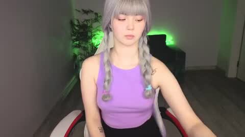 Adelina Pinky online show from June 13, 2:55 am