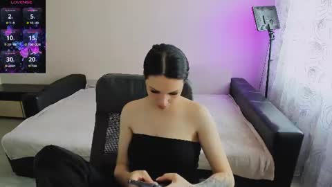 adelina_xxx online show from July 2, 8:08 am