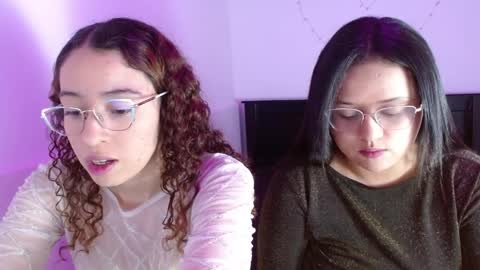   online show from April 1, 9:01 pm