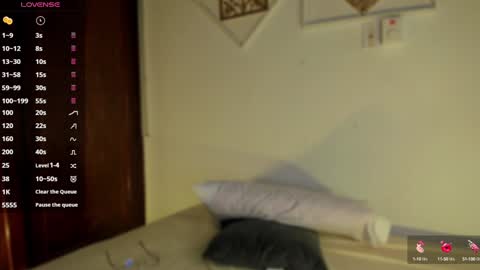 Snapshot of adelineevanss chatting on February 3, 7:51 am adeline online show from February 3, 7:51 am