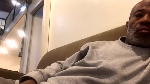 adick_ting online show from October 25, 6:52 pm