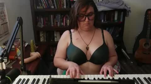 adobe_angel304 online show from November 16, 9:50 pm