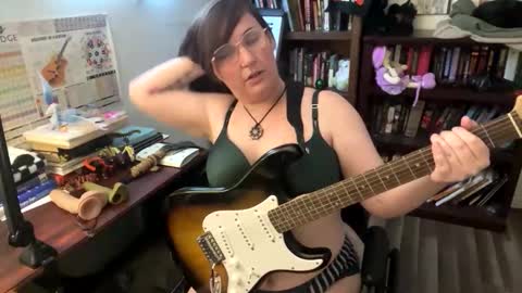 adobe_angel304 online show from April 22, 1:24 am