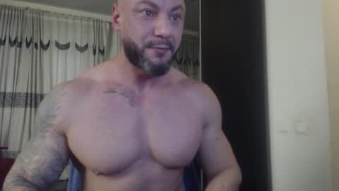 adonis_dionysos online show from February 14, 1:58 pm