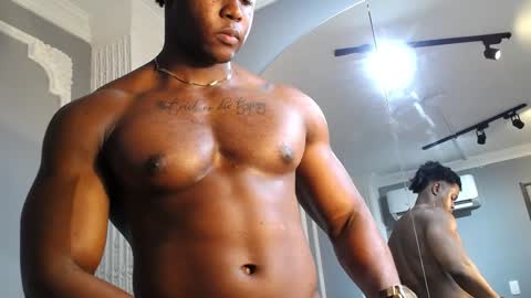 Adonis Knight  online show from December 9, 2:28 pm