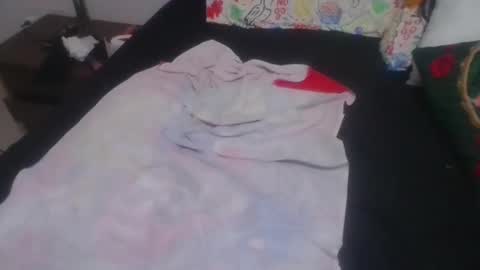 sissyboy online show from January 10, 5:35 am