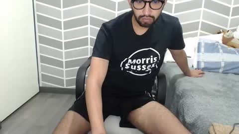 Adrian Falcon online show from April 11, 2:38 am