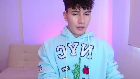 adrian morelli online show from March 22, 7:29 pm