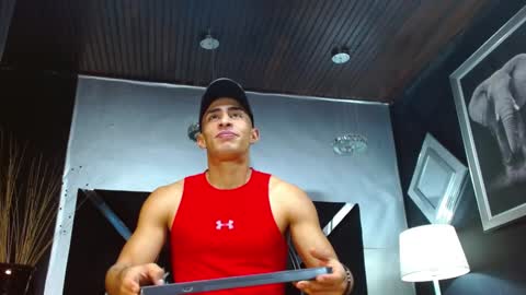   online show from December 17, 2:55 pm