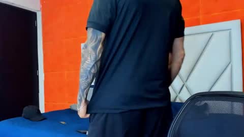   online show from October 13, 6:10 pm