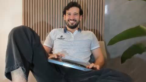 adrian_sith online show from July 9, 7:40 pm