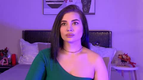 AdrianaTores online show from November 23, 7:01 pm