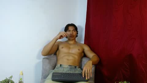 adriel_escalante online show from October 9, 2:06 am