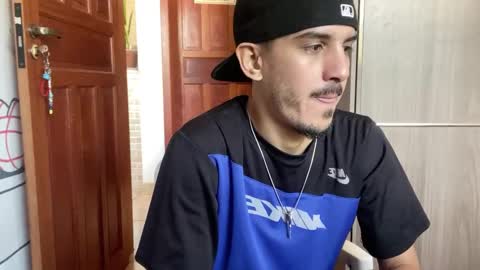 Luci online show from September 10, 7:59 pm