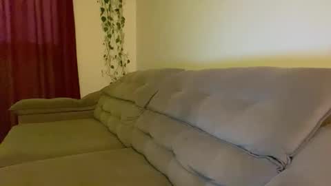 Luci online show from March 8, 2:15 am