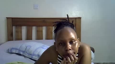 africanqueen1234 online show from May 21, 10:49 pm