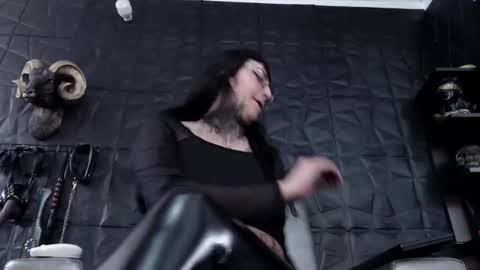 Snapshot of agata_darkness chatting on September 29, 7:13 pm Miss Agata online show from September 29, 7:13 pm