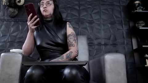 Snapshot of agata_darkness chatting on October 6, 6:04 pm Miss Agata online show from October 6, 6:04 pm