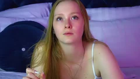 AgataFoxley online show from July 10, 6:51 am
