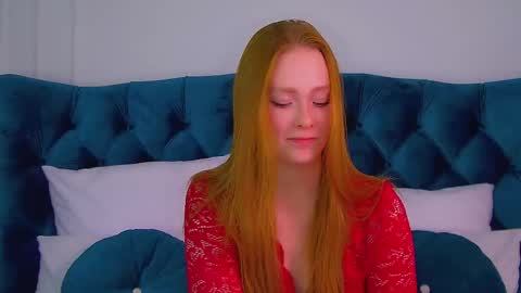 Snapshot of agatafoxley chatting on September 24, 7:42 pm AgataFoxley online show from September 24, 7:42 pm