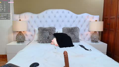  Agatha  online show from January 30, 10:41 pm