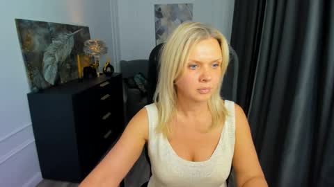 Agatha online show from April 18, 11:34 am