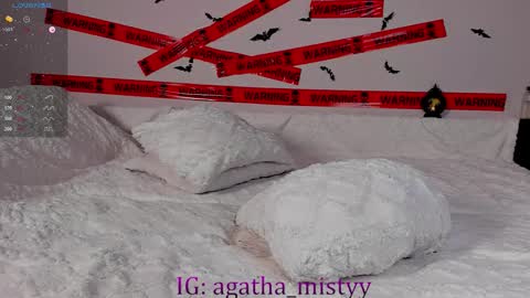 agathameow online show from October 31, 4:51 pm