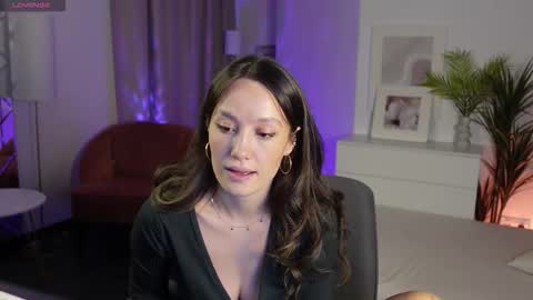 Agnes online show from November 26, 3:09 pm