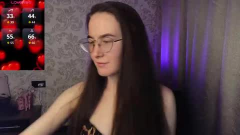 Agnes online show from March 23, 9:20 pm