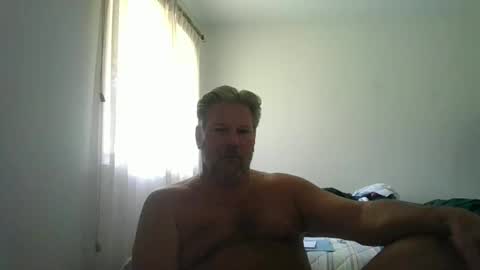 Snapshot of agr8hornetode chatting on September 15, 6:31 pm Great Horny  Toad online show from September 15, 6:31 pm